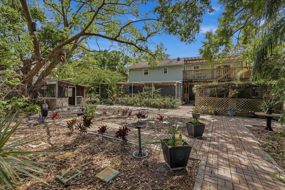 SUNSET HILLS - Residential