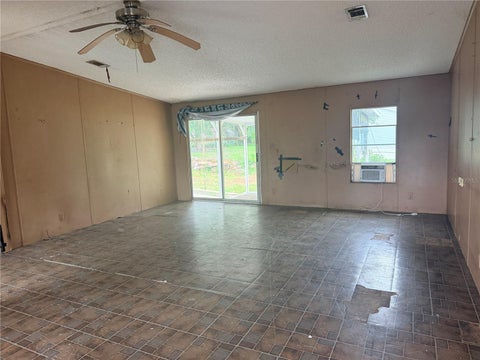 Tiny photo for 5854 SE 140th Place, Summerfield, FL 34491 (MLS # OM730048)