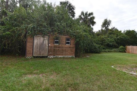 A home in PORT CHARLOTTE