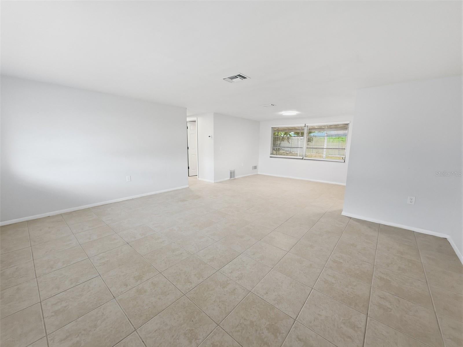 4208 CANTERBERRY DRIVE