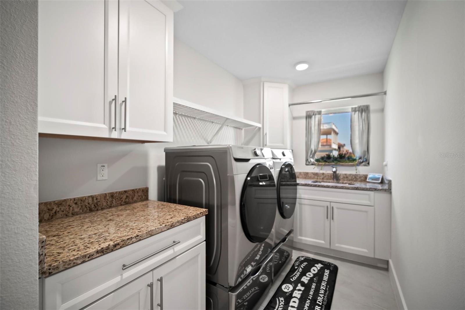 ROLLINS DUNES SUB - Residential