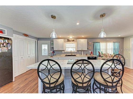 COUNTRY RETREAT CO-OP - Residential