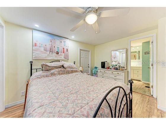 COUNTRY RETREAT CO-OP - Residential