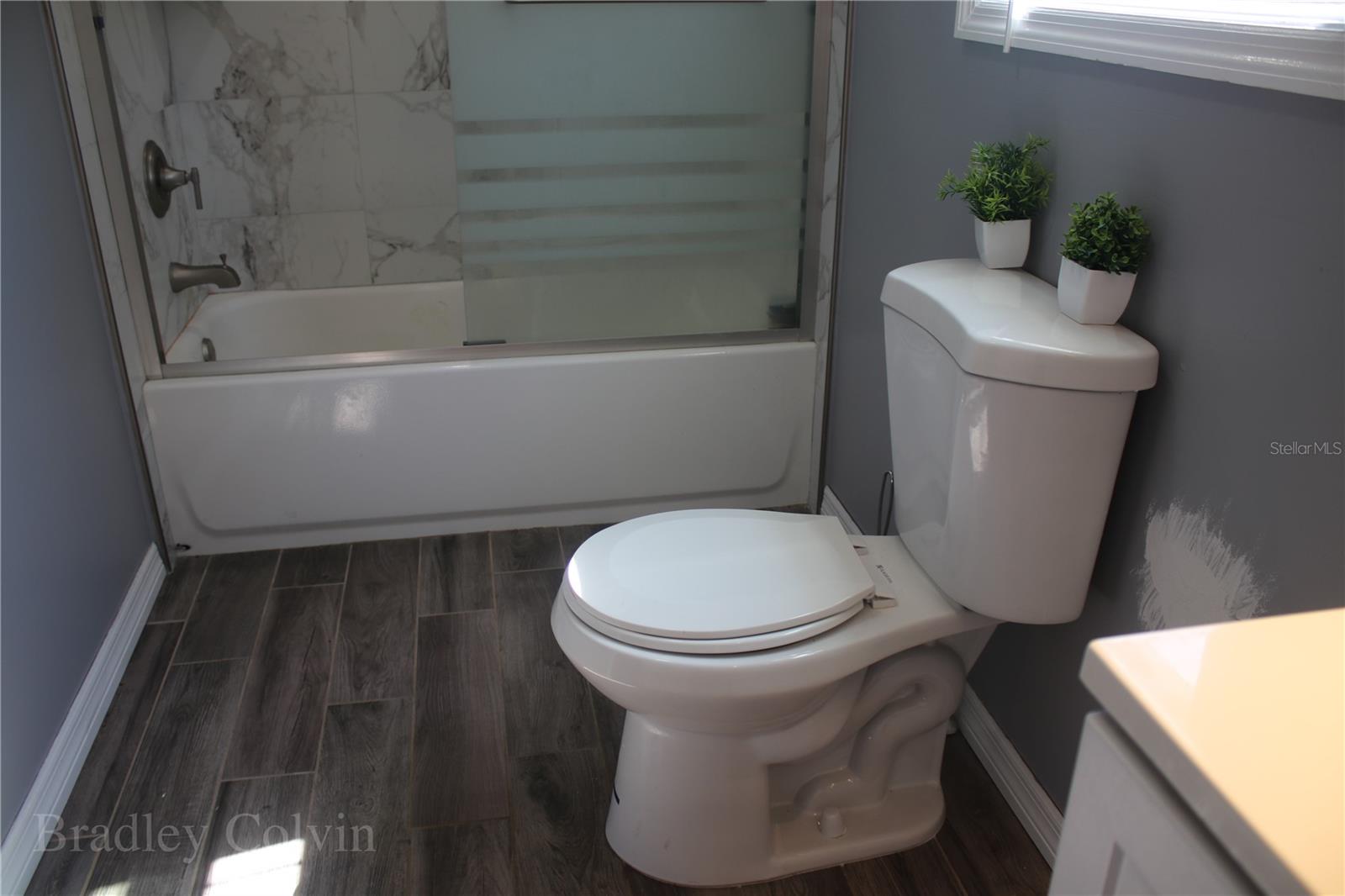 COUNTRY RETREAT CO-OP - Residential