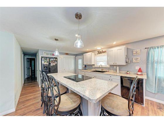 COUNTRY RETREAT CO-OP - Residential