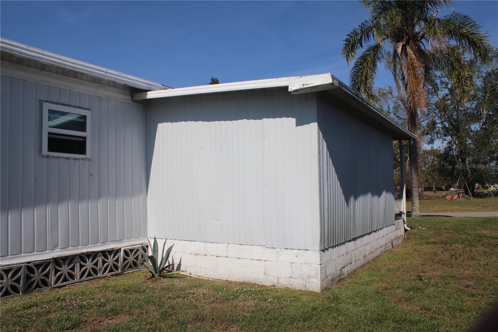 COUNTRY RETREAT CO-OP - Residential