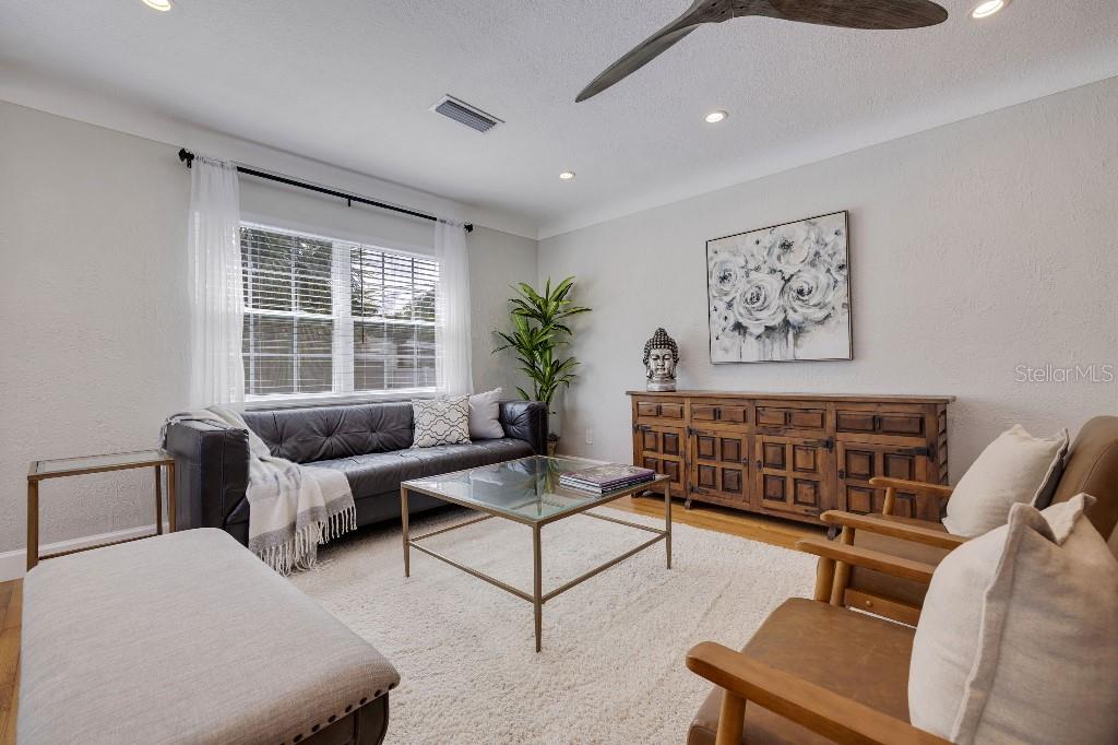 LING-A-MOR 3RD ADD - Residential