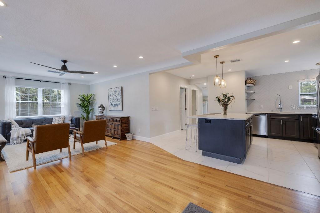 LING-A-MOR 3RD ADD - Residential