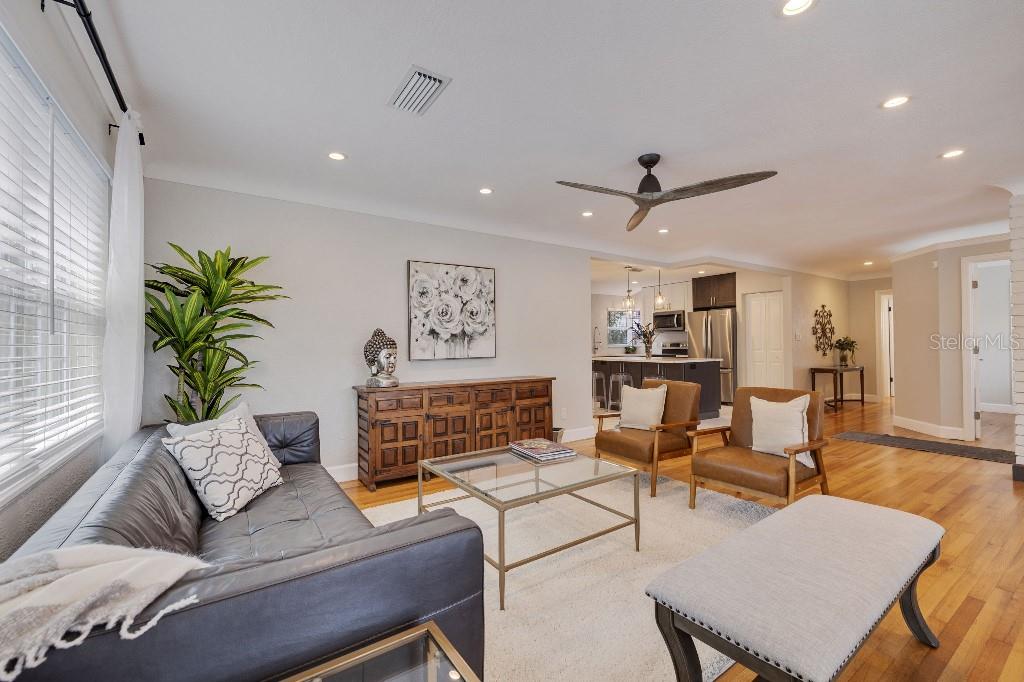 LING-A-MOR 3RD ADD - Residential