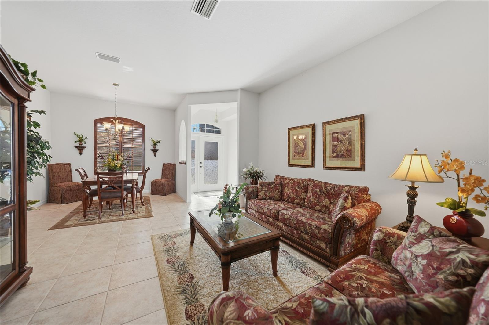 1923 COCONUT PALM CIRCLE