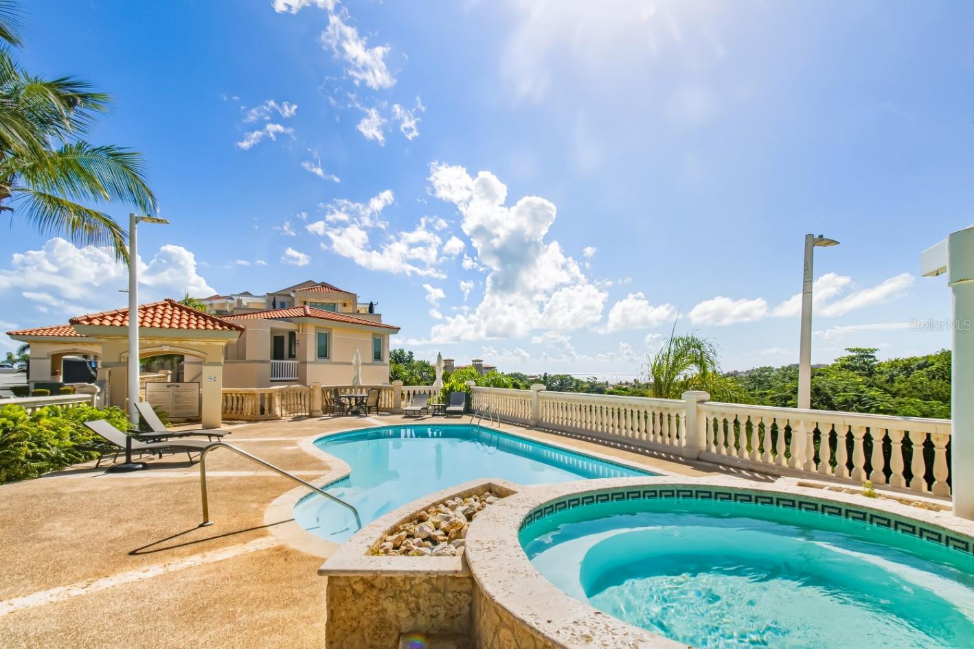 PALMANOVA VILLAGE - Residential