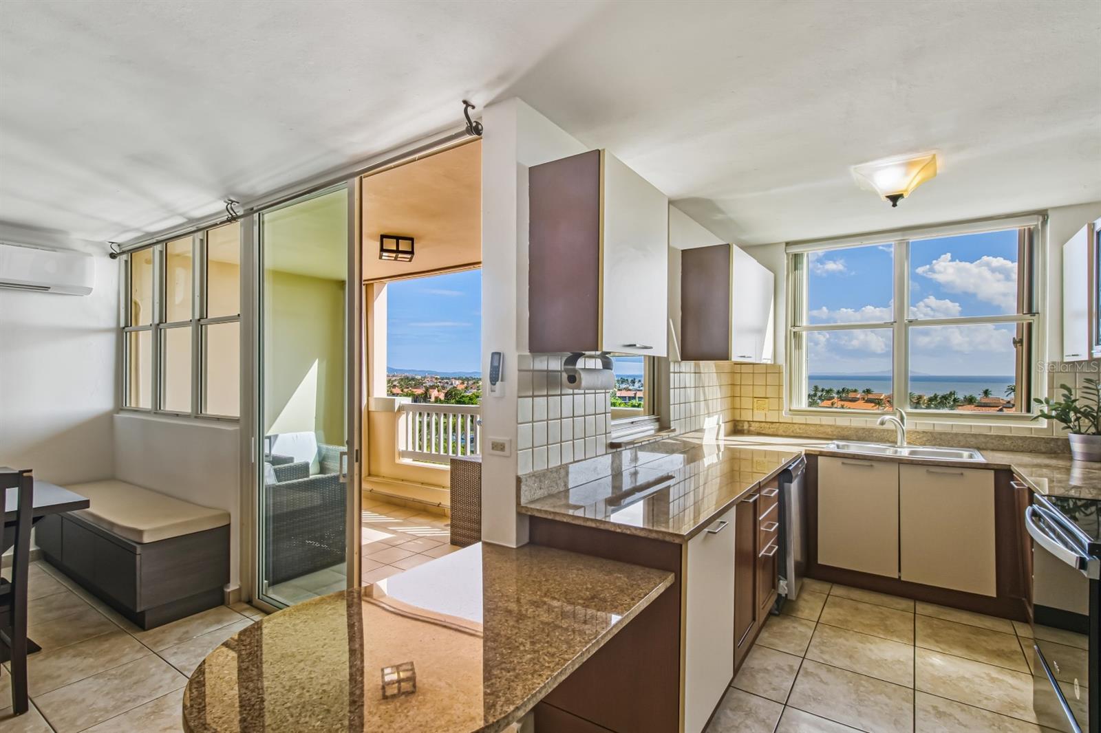 PALMANOVA VILLAGE - Residential