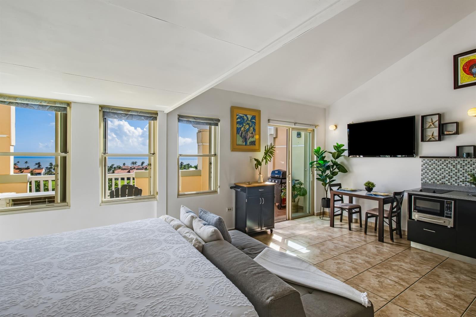 PALMANOVA VILLAGE - Residential