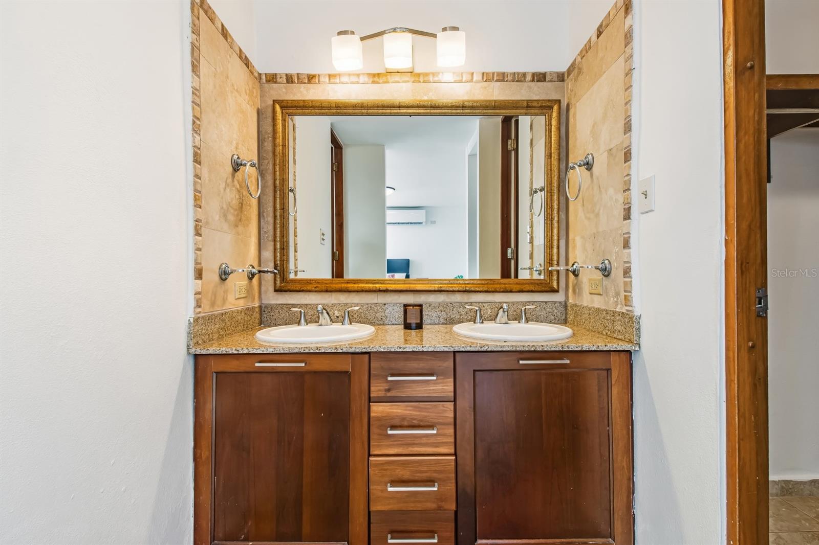 PALMANOVA VILLAGE - Residential