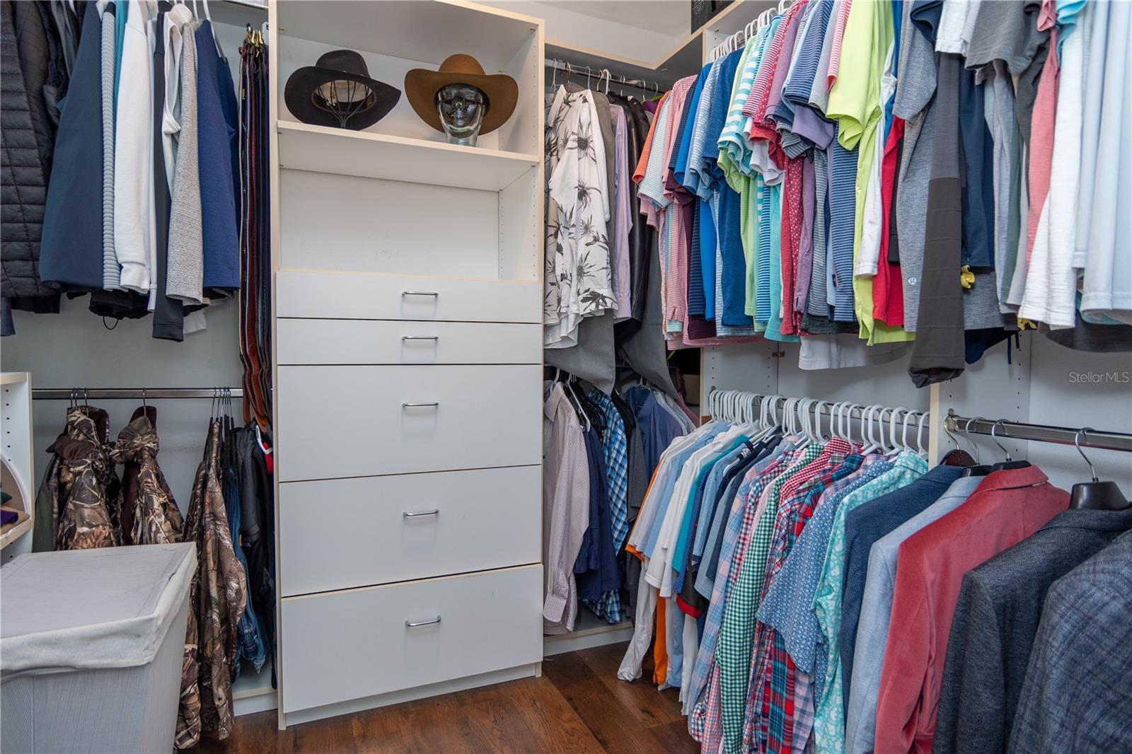 BAHAMA BEACH REP - Residential