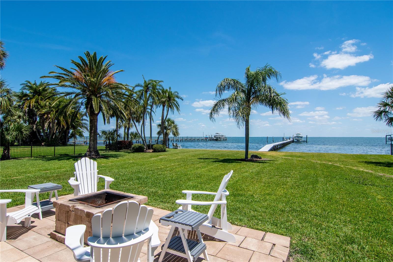 BAHAMA BEACH REP - Residential