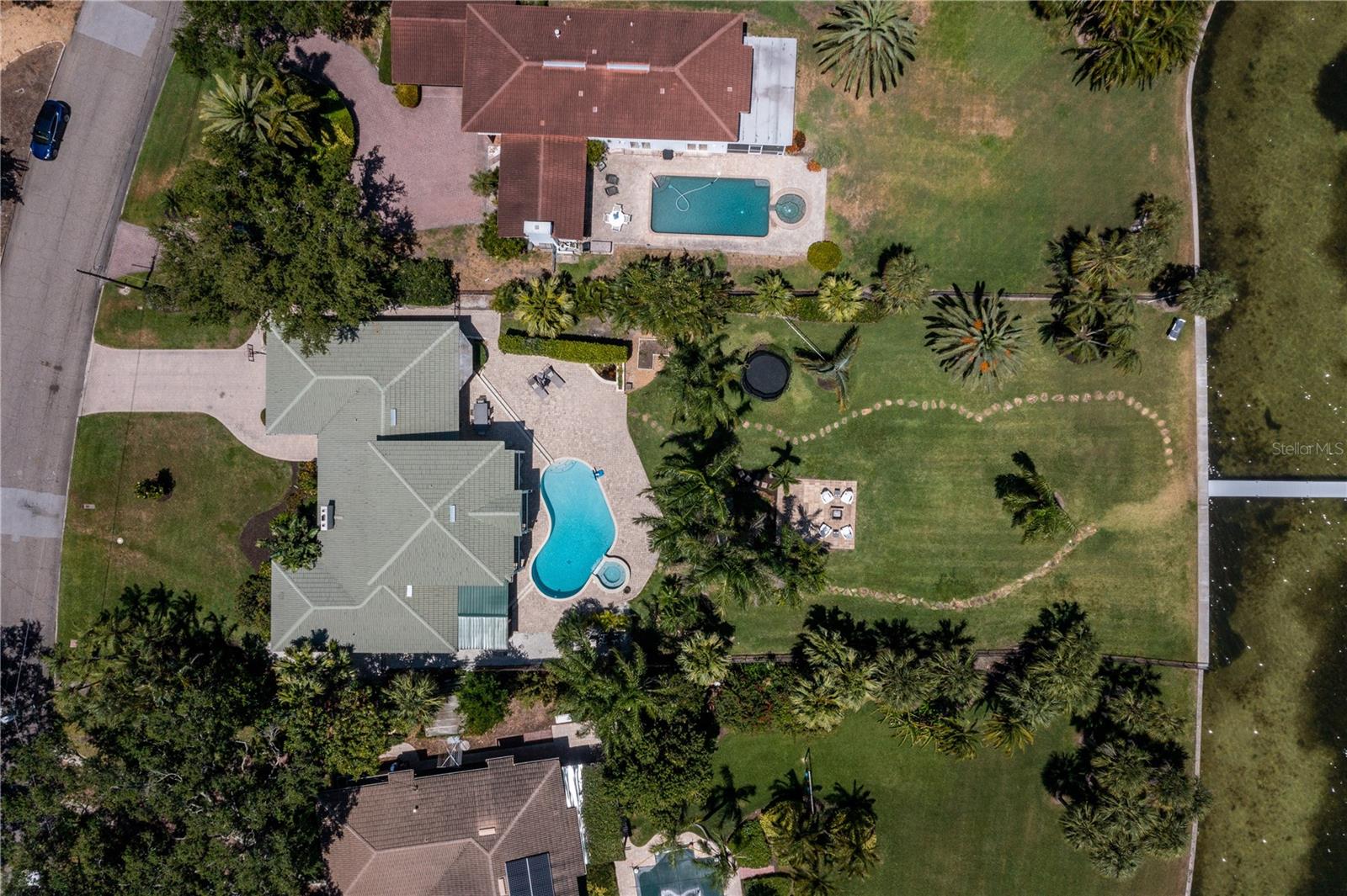 BAHAMA BEACH REP - Residential