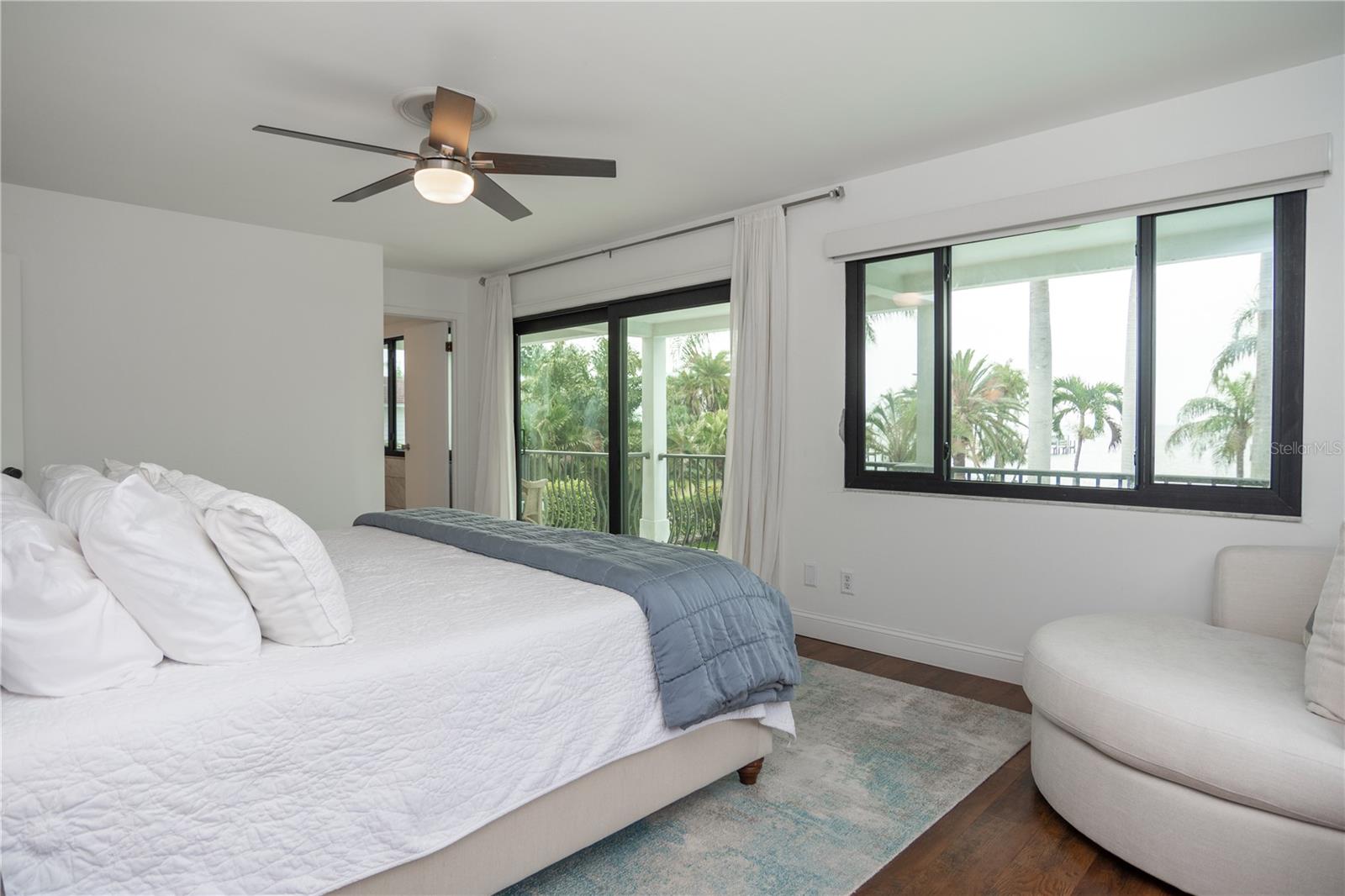 BAHAMA BEACH REP - Residential