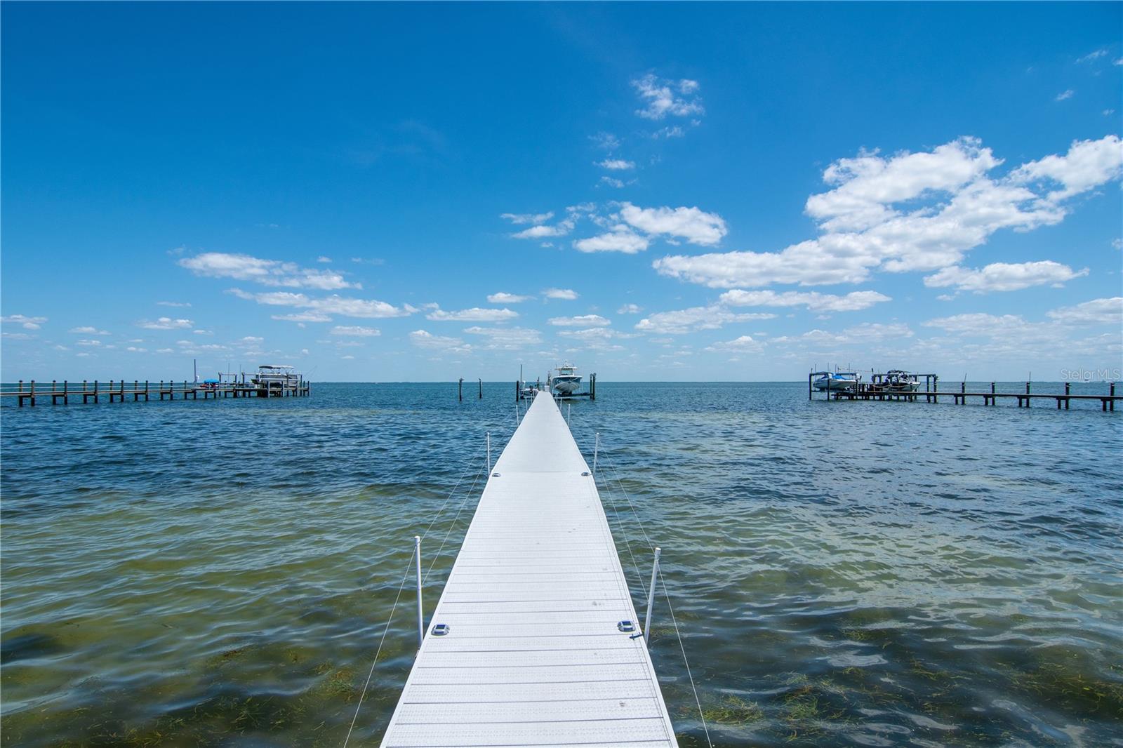 BAHAMA BEACH REP - Residential