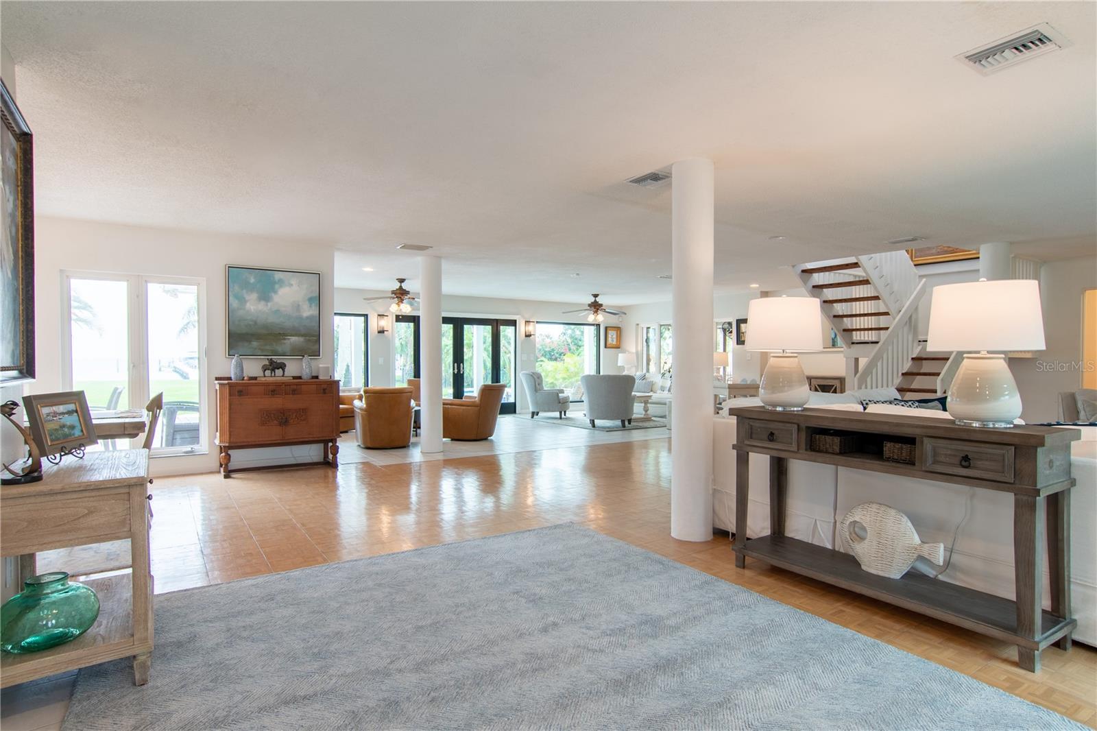 BAHAMA BEACH REP - Residential