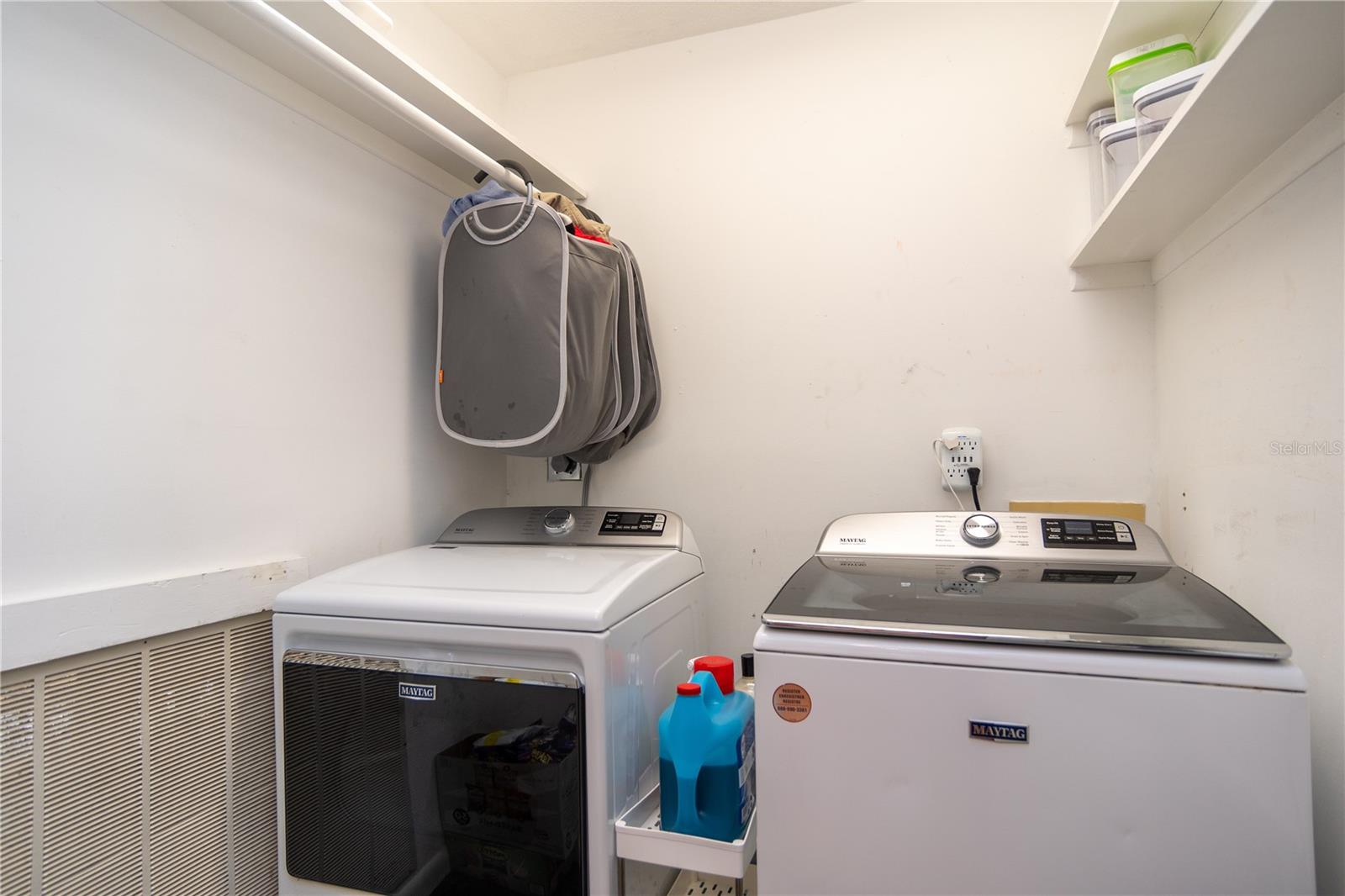 BAHAMA BEACH REP - Residential