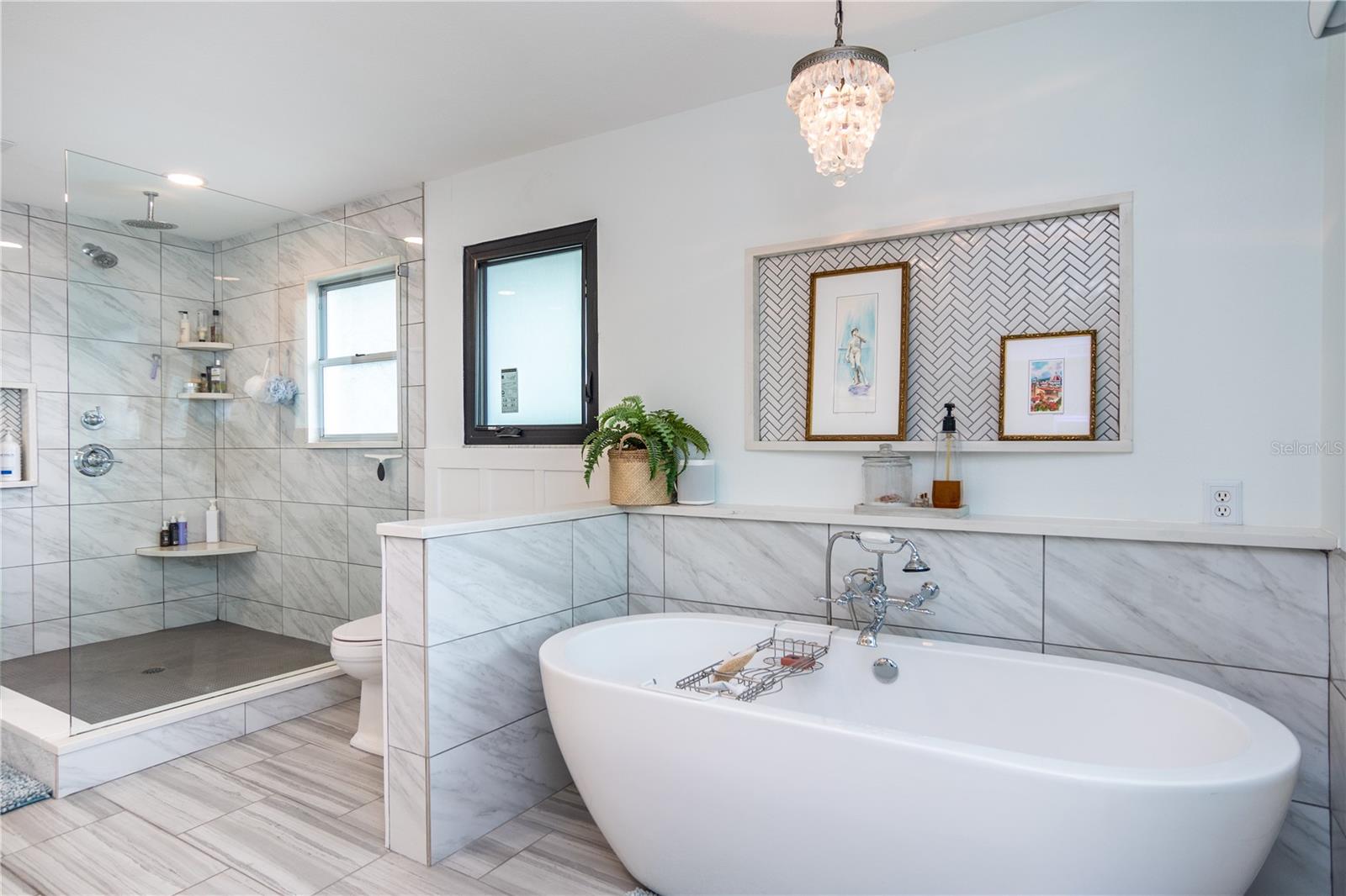 BAHAMA BEACH REP - Residential