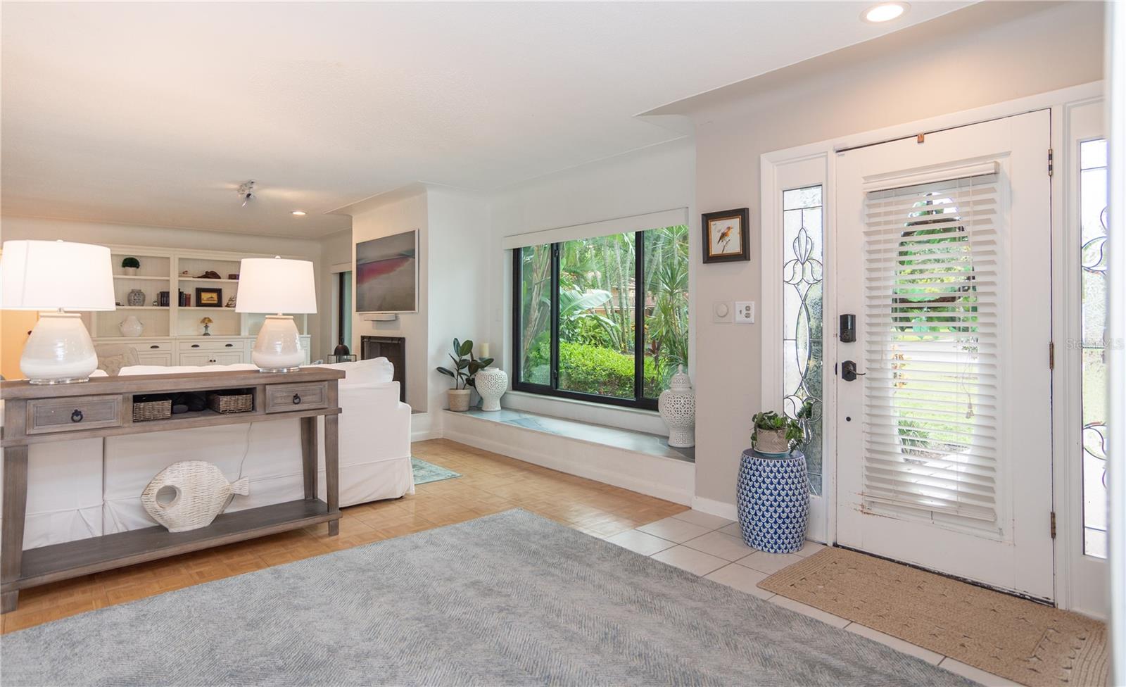 BAHAMA BEACH REP - Residential