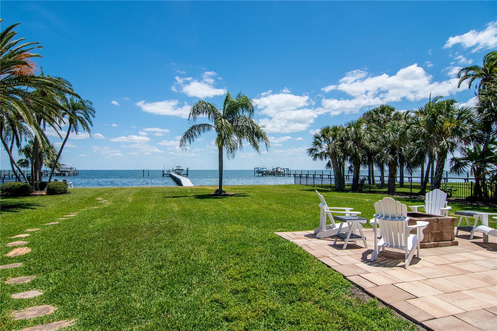 BAHAMA BEACH REP - Residential