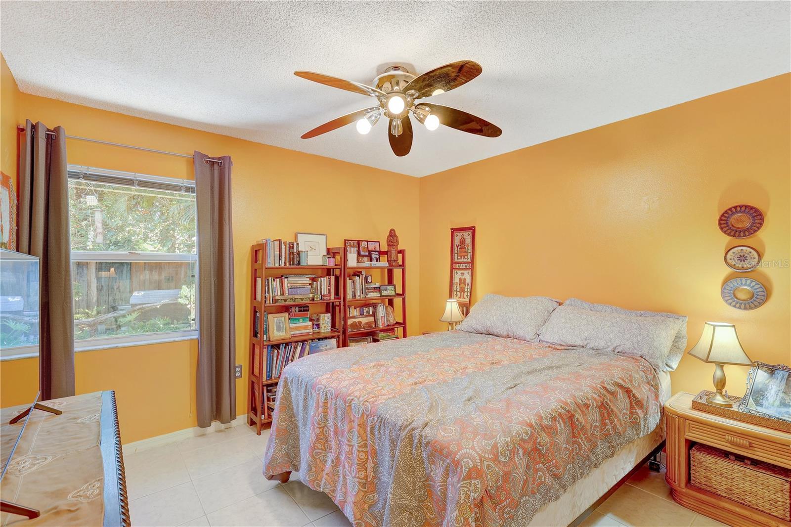 LAKE SARASOTA - Residential