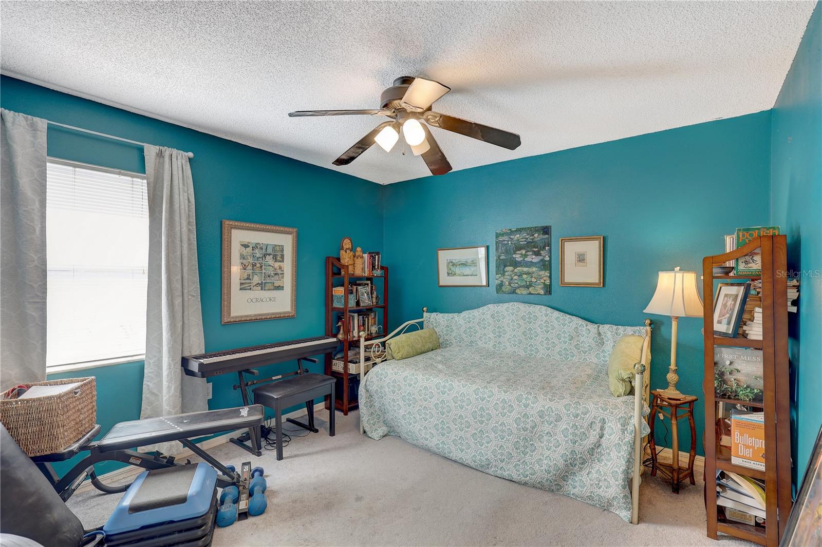 LAKE SARASOTA - Residential