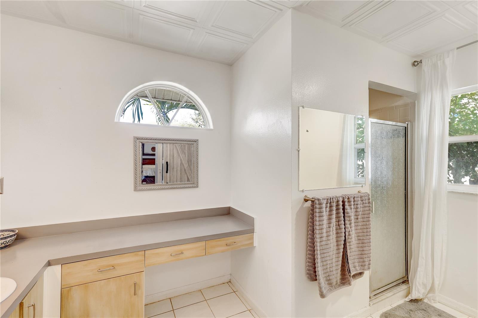 LAKE SARASOTA - Residential