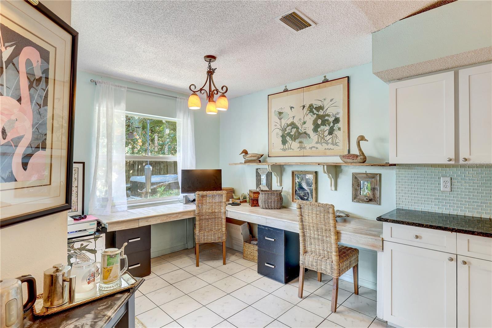 LAKE SARASOTA - Residential