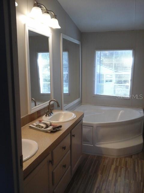 Spanish Mission Heights Unit 04 Unrec 117 - Residential