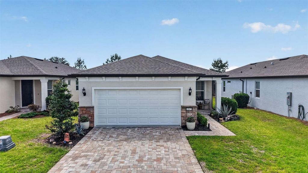 Photo of 6042 SW 93rd Circle, Ocala, FL 34481 (MLS # G5111946)