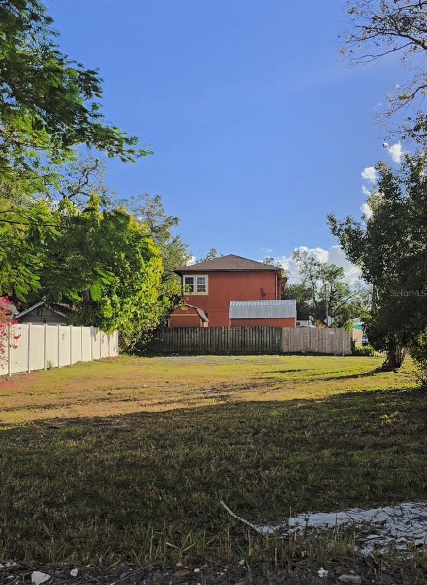 Vacant Lot in Seminole Heights, ready to build on, permits approved already. APPROVED-BLD-25-0513215