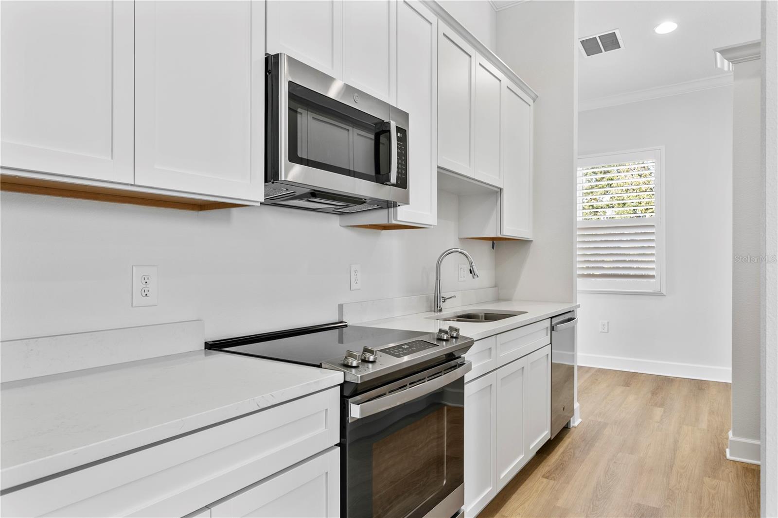 ACOSTA GARDEN HEIGHTS - Residential Lease