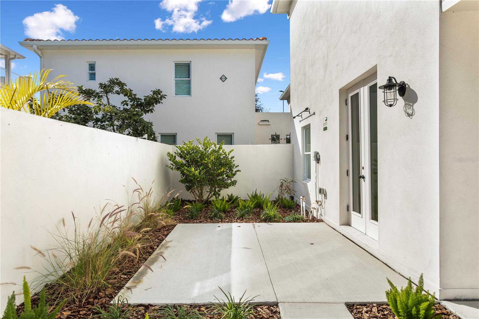 ACOSTA GARDEN HEIGHTS - Residential Lease