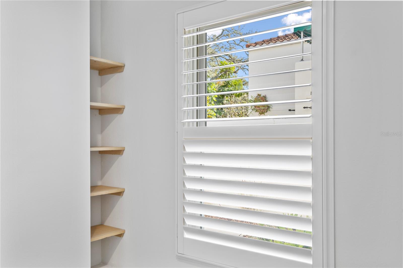 ACOSTA GARDEN HEIGHTS - Residential Lease