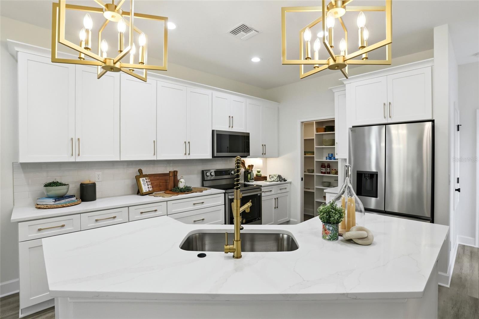 FARMSTEAD 44 - Residential