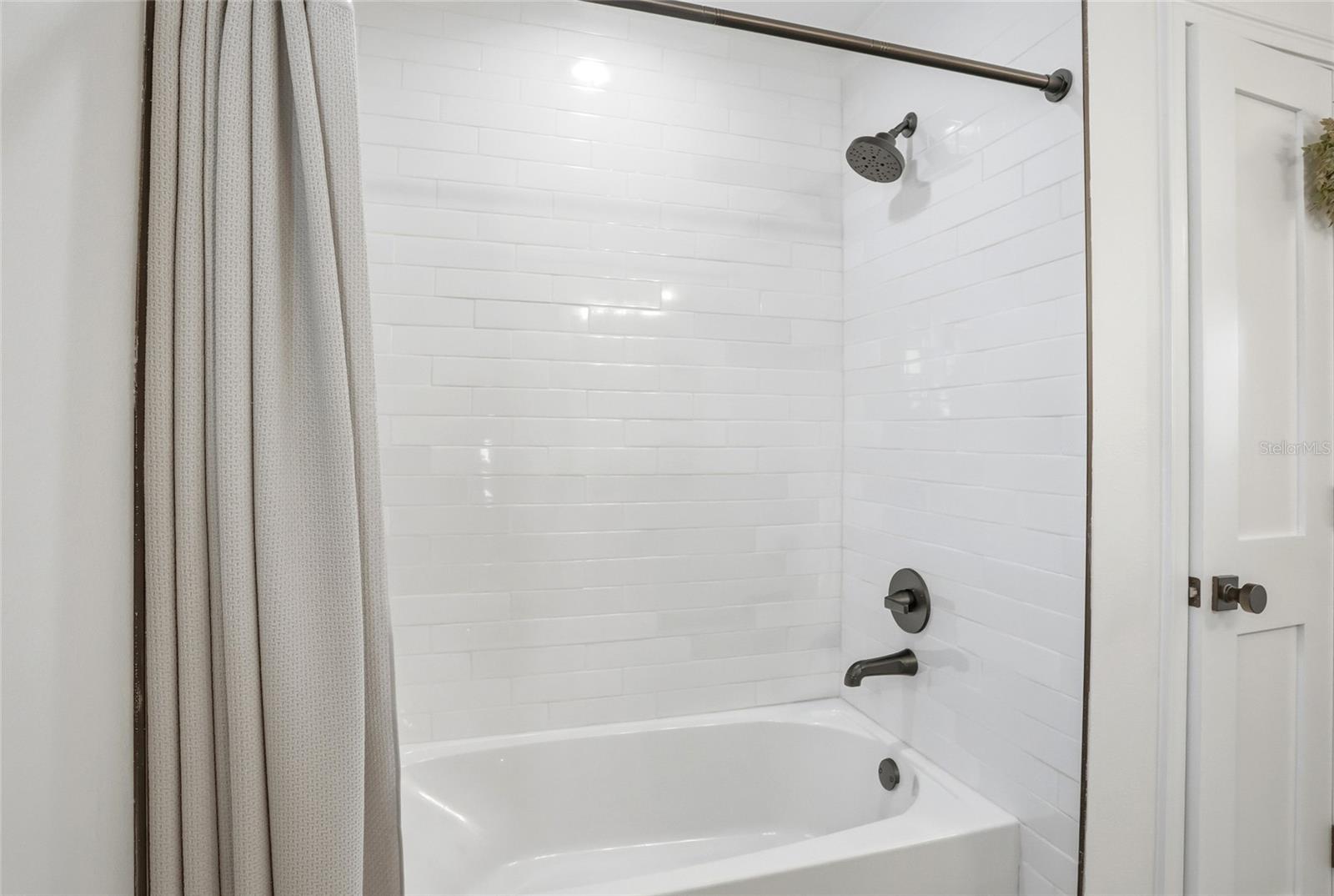 FARMSTEAD 44 - Residential