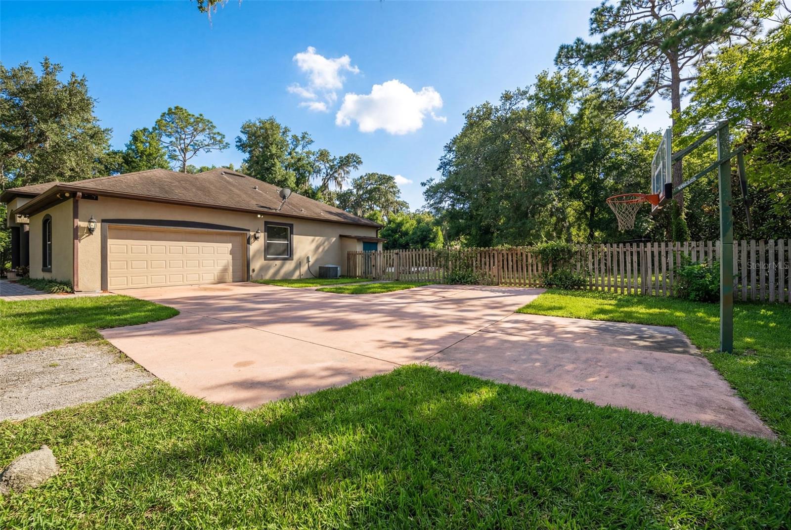 WHEALEY ACRES - Residential