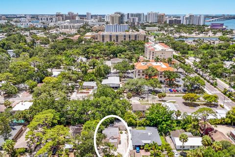 A home in SARASOTA