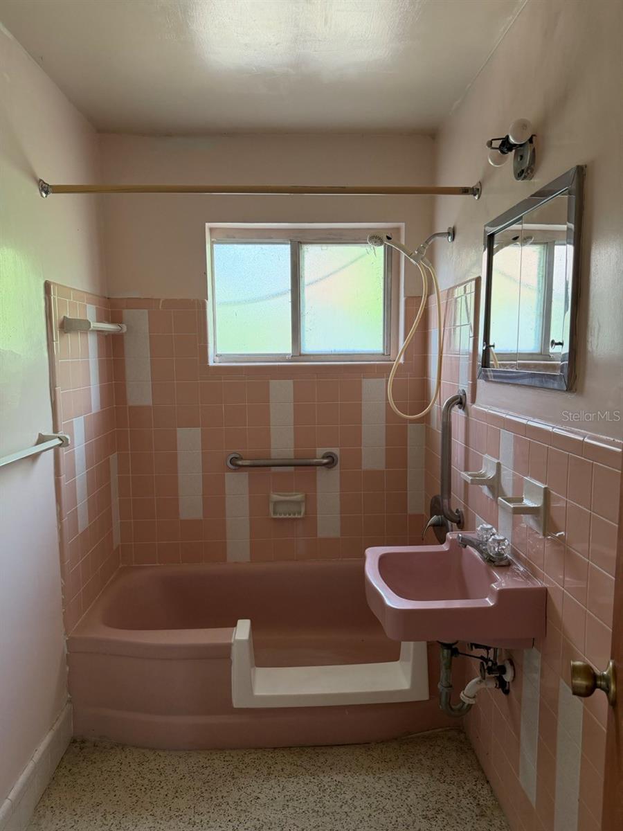 NORTH ORLANDO - Residential