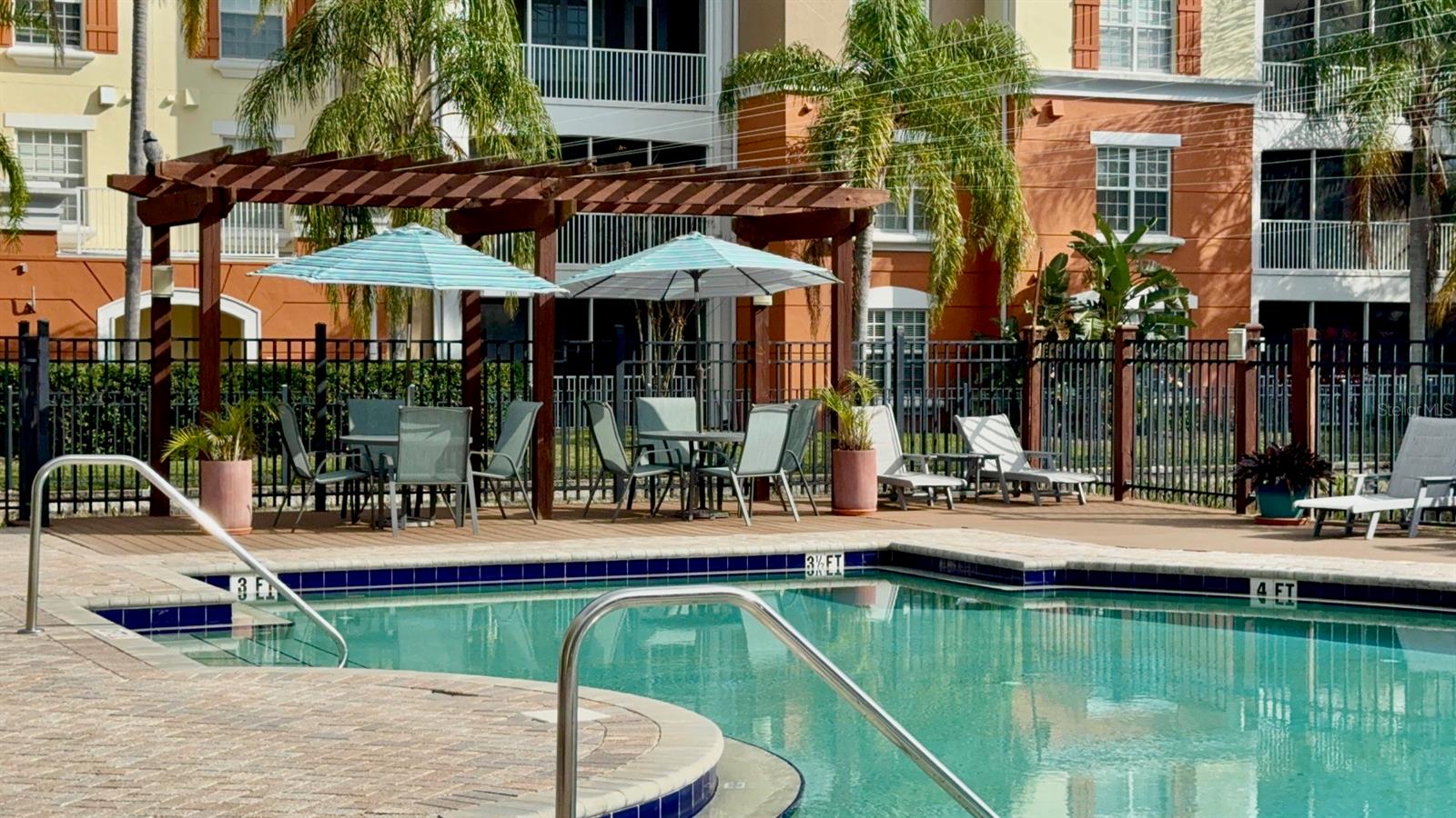 MONTEREY AT LAKE SEMINOLE CONDO - Residential