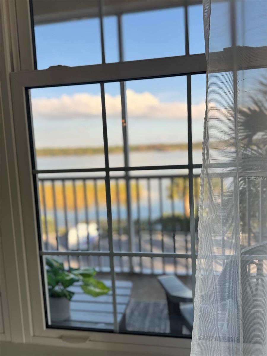 MONTEREY AT LAKE SEMINOLE CONDO - Residential