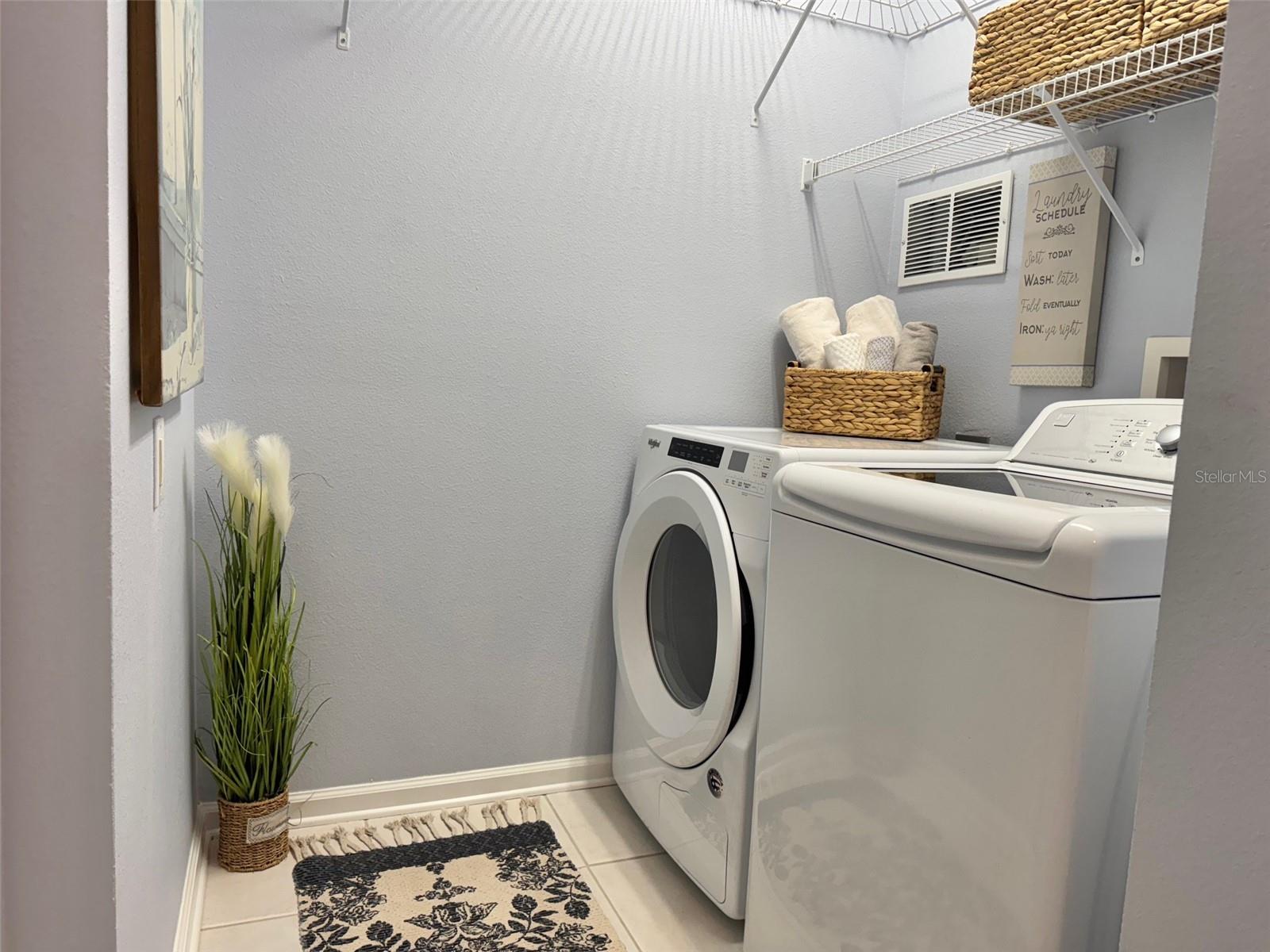 MONTEREY AT LAKE SEMINOLE CONDO - Residential