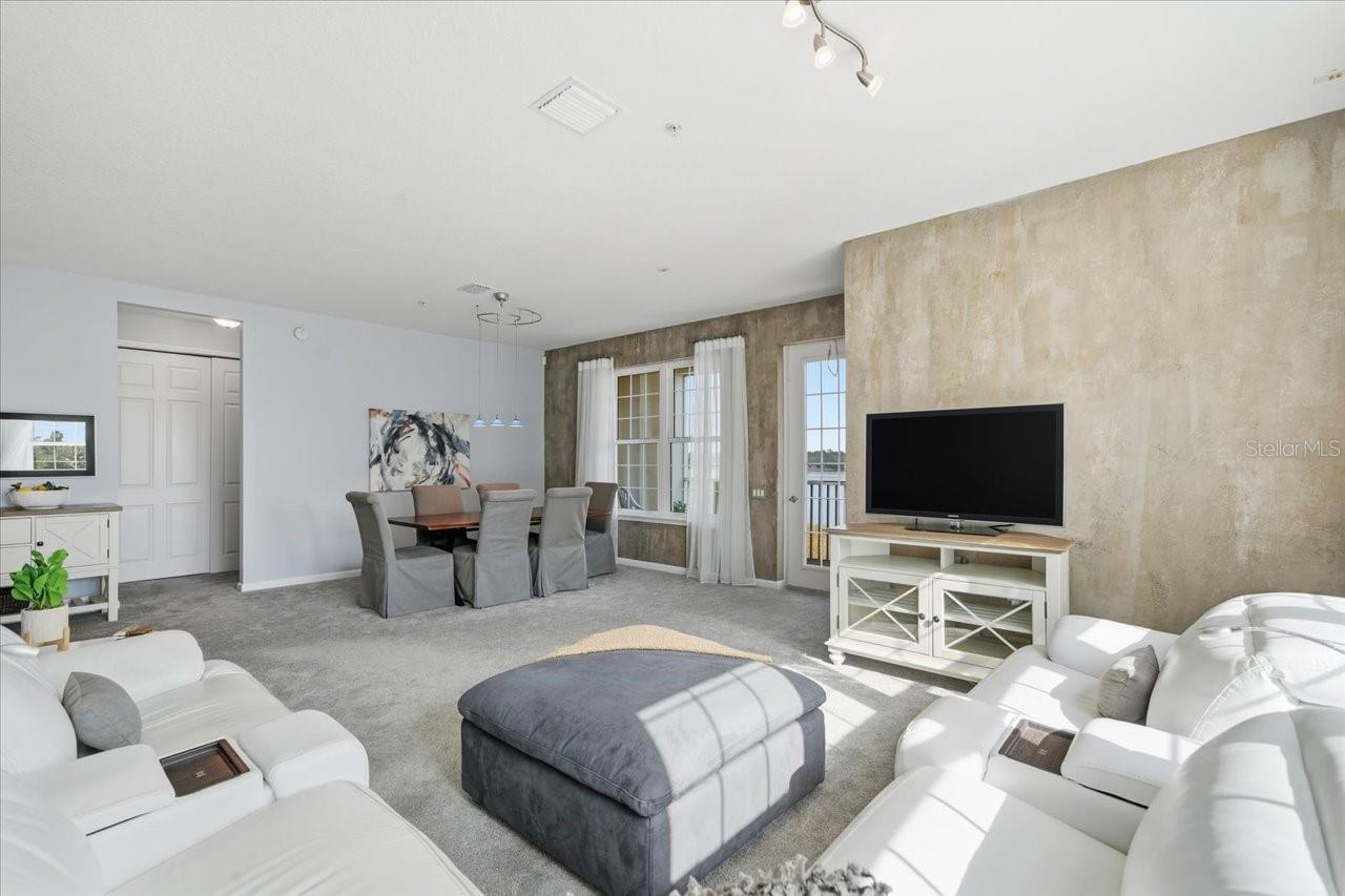 MONTEREY AT LAKE SEMINOLE CONDO - Residential