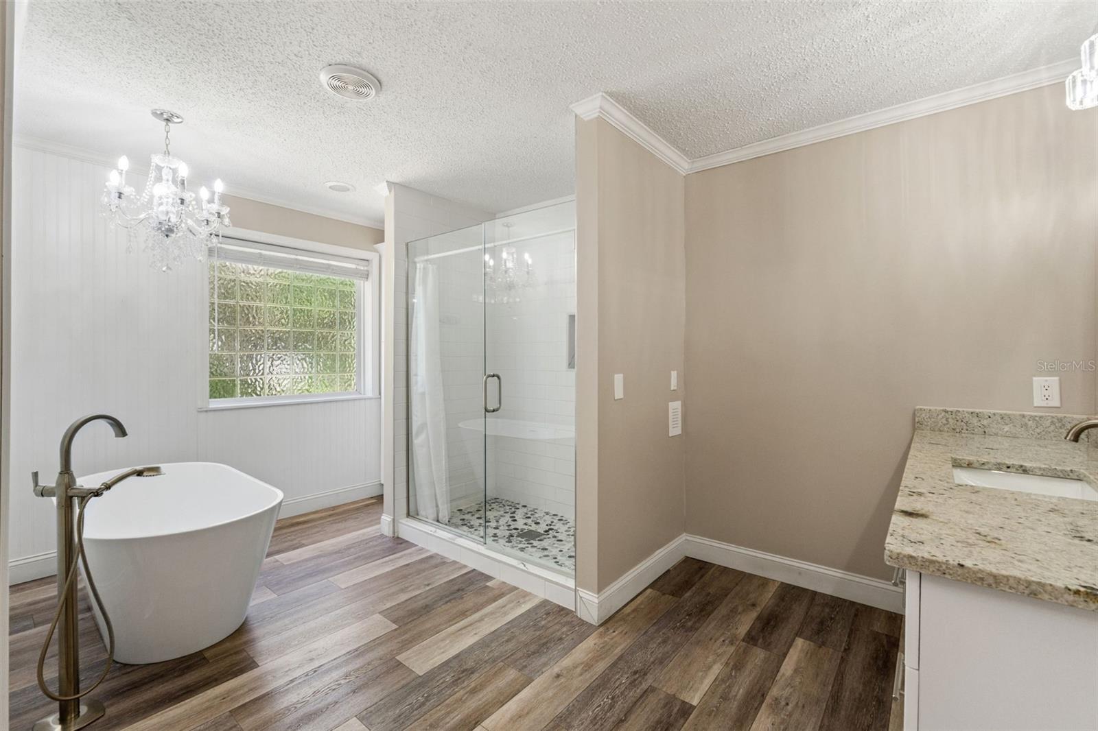 LAKE MAGNOLIA ESTATES - Residential