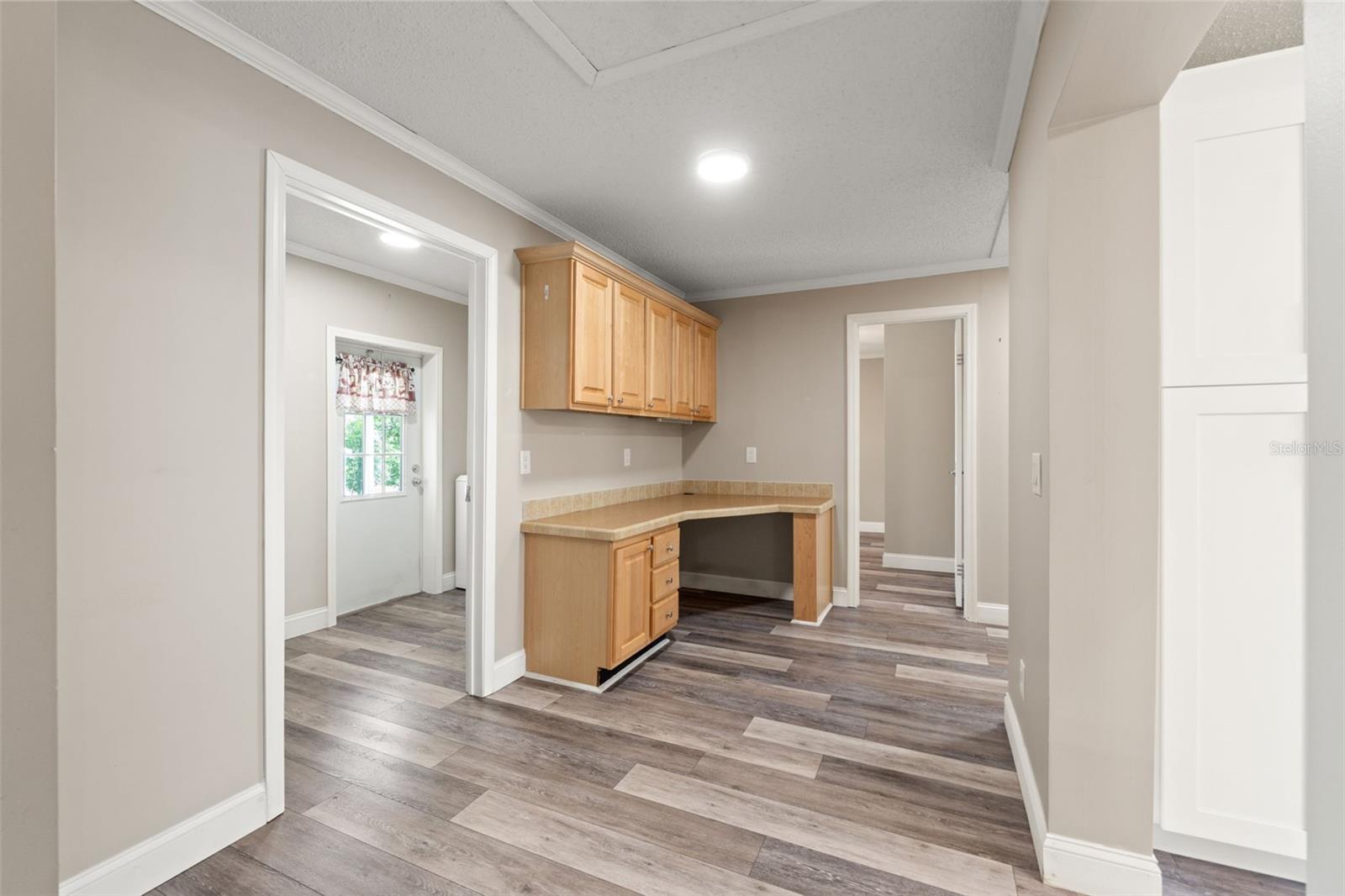 LAKE MAGNOLIA ESTATES - Residential