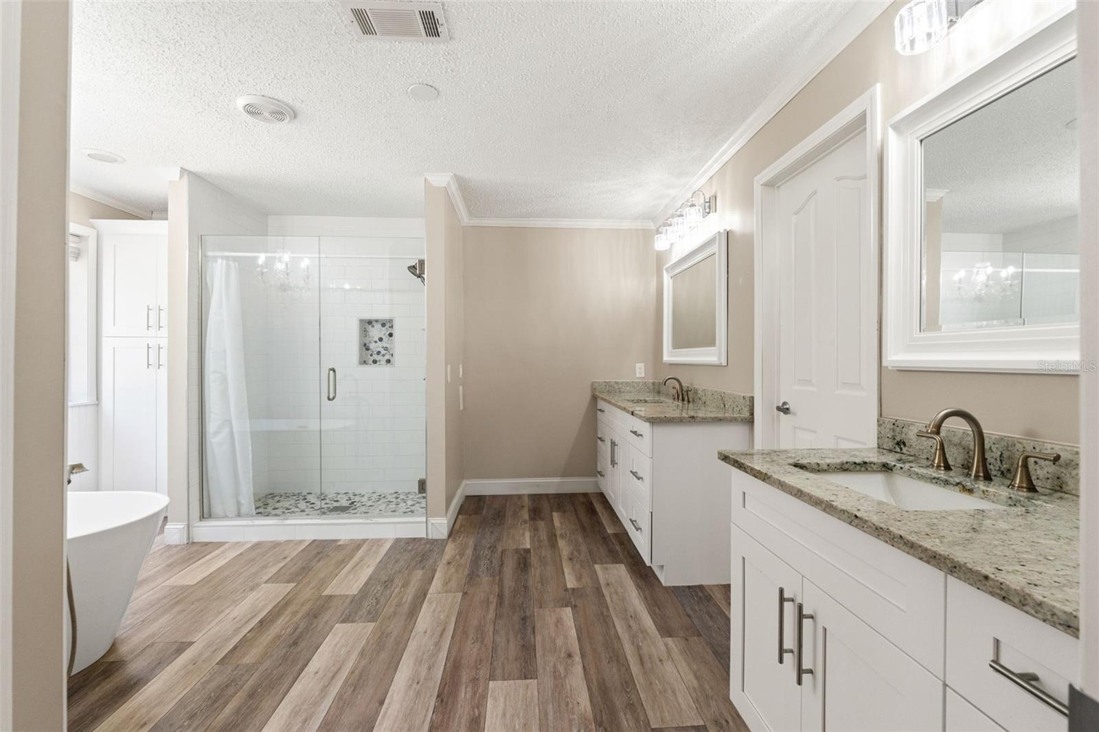 LAKE MAGNOLIA ESTATES - Residential